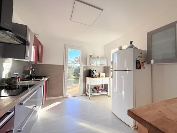 Vente Villa 5 pièces 140 m2 à Pourrières