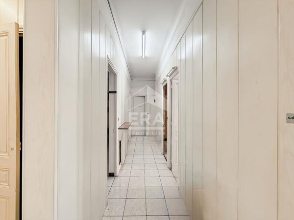 À VENDRE, Appartement, à rénover. T4 de 80 m² avec cave - Secteur Cinq-Avenues