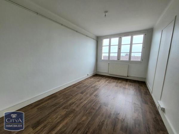 Appartement à louer 4 pièces 122.3m² Beauvais (60000)