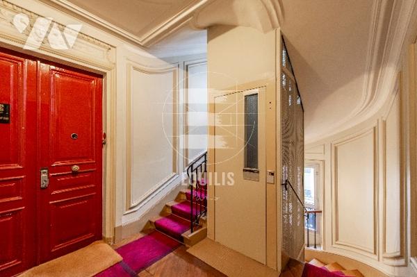 75009- APPARTEMENT FAMILIAL -BALCON- IDÉALEMENT SITUÉ – CAVE – 120m2-FAUBOURG POISSONNIÈRE