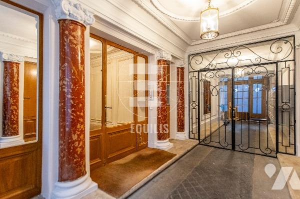 75009- APPARTEMENT FAMILIAL -BALCON- IDÉALEMENT SITUÉ – CAVE – 120m2-FAUBOURG POISSONNIÈRE