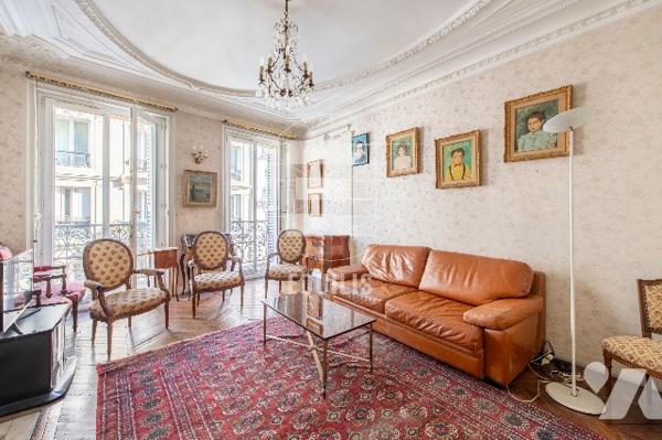 75009- APPARTEMENT FAMILIAL -BALCON- IDÉALEMENT SITUÉ – CAVE – 120m2-FAUBOURG POISSONNIÈRE