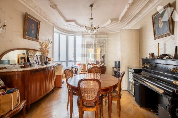 75009- APPARTEMENT FAMILIAL -BALCON- IDÉALEMENT SITUÉ – CAVE – 120m2-FAUBOURG POISSONNIÈRE