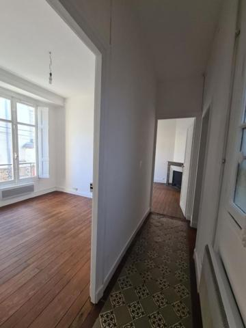 Appartement * 2 Pièces * 40 M² * 44000 Nantes * 621 * 10 * 631, Nantes 44000