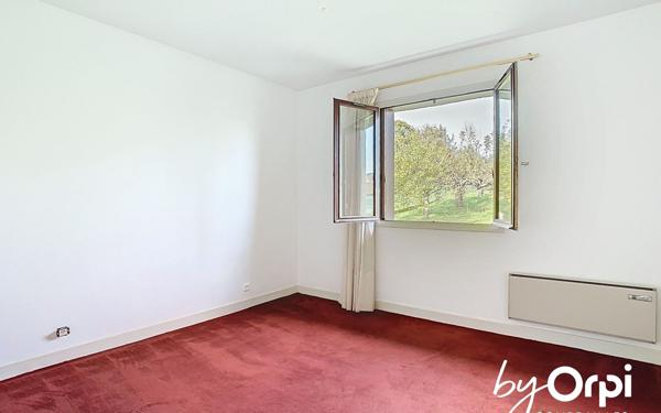 Maison à vendre    5 pièces •  Pionsat