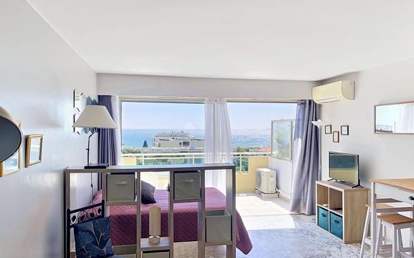 Appartement à vendre    1 pièce • 33 m2 Antibes