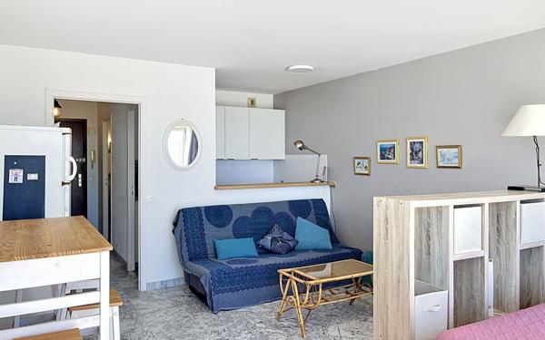 Appartement à vendre    1 pièce • 33 m2 Antibes