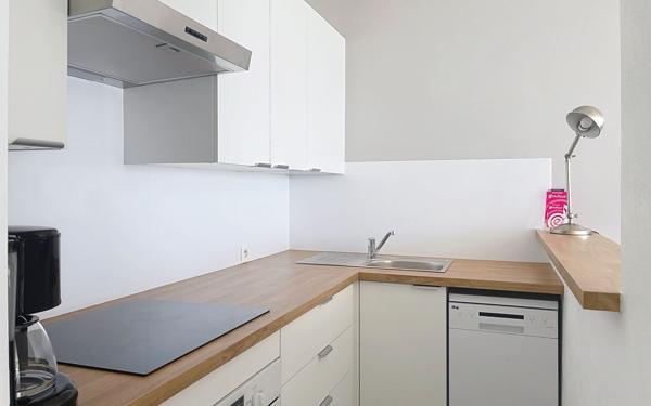 Appartement à vendre    1 pièce • 33 m2 Antibes