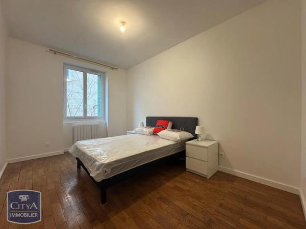 Appartement à louer 2 pièces 55.47m²