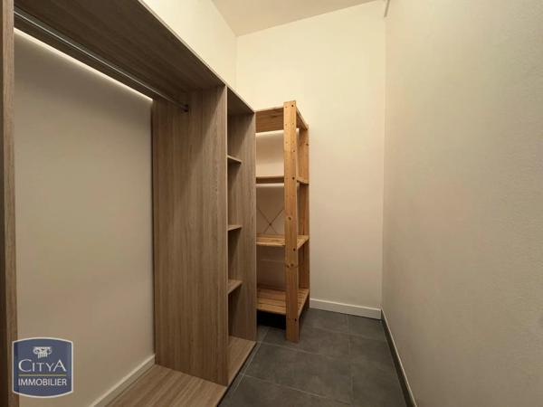 Appartement à louer 2 pièces 55.47m²