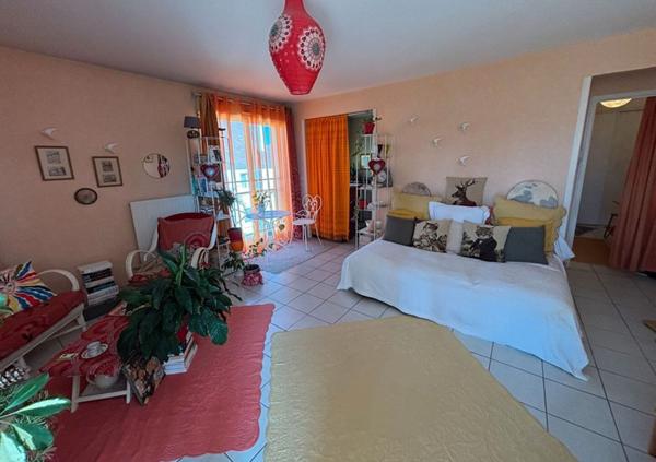 Appartement 2 pièce(s) 1 chambre(s) 52 m²