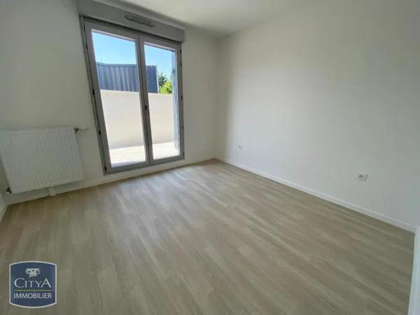 Appartement à louer 3 pièces 65.51m² Les Pavillons-sous-Bois (93320)