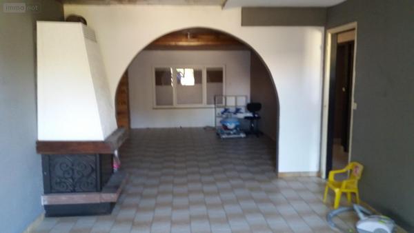 Maison à vendre à Vitry-le-François dans la Marne (51300), ref : M 57