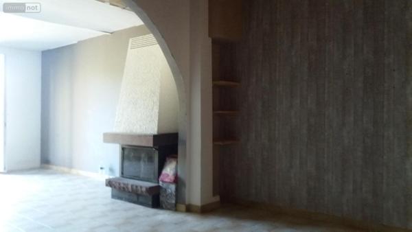 Maison à vendre à Vitry-le-François dans la Marne (51300), ref : M 57