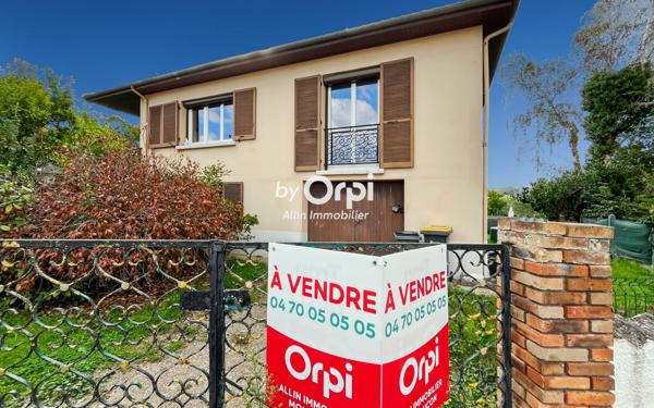 Maison à vendre    5 pièces •  Montluçon