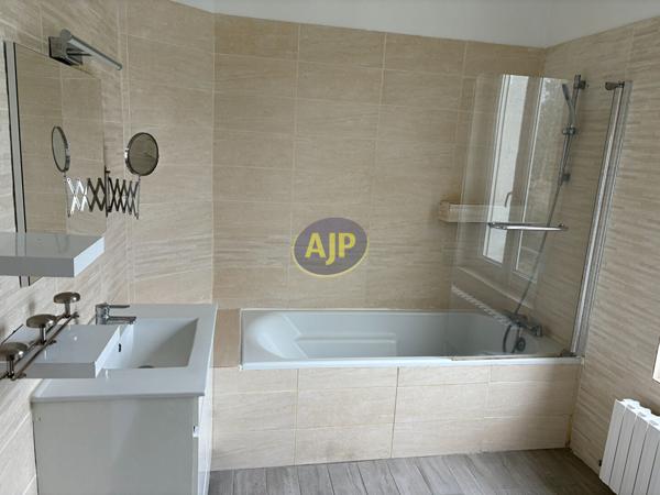 Location maison Pontivy : 965 € - AJP Immobilier Pontivy