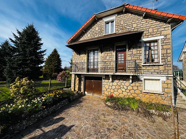 A VENDRE SEILHAC Proche bourg Maison en pierre Terrain 1200 m²