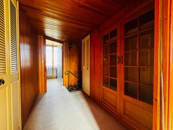 A VENDRE SEILHAC Proche bourg Maison en pierre Terrain 1200 m²