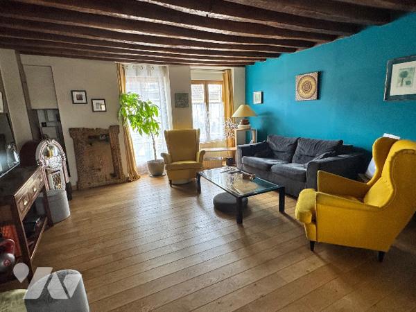 Maison de ville avec local professionnel