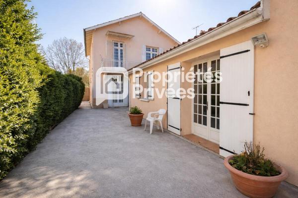 Maison individuelle avec dépendance aménagée