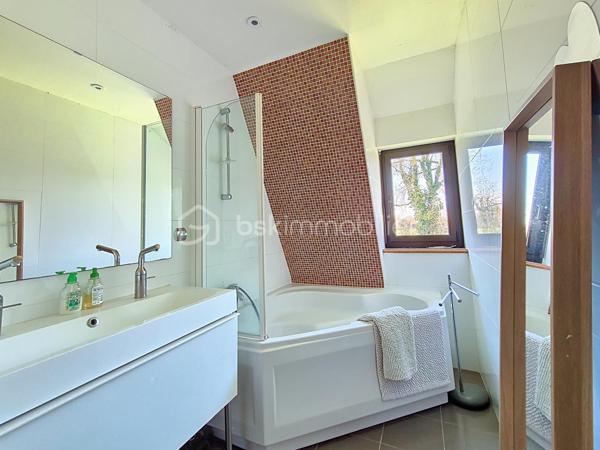 Maison de 245 m²