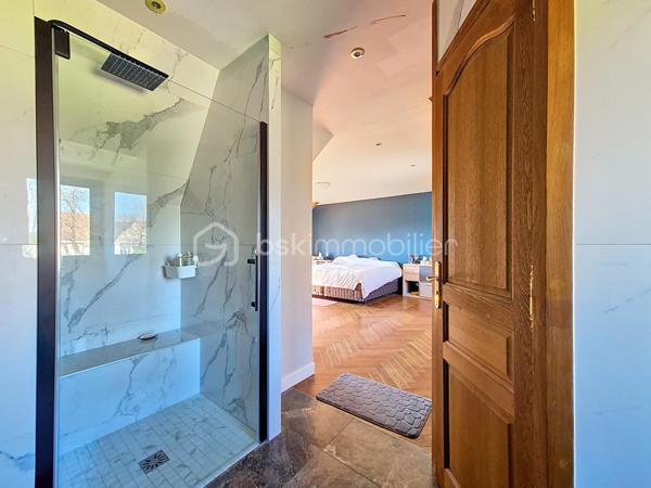 Maison de 245 m²