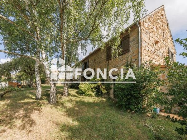 À vendre Maison 7 pièces 162 m² - Saint-hilaire-la-croix 63440