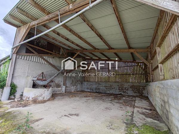 Maison+dépendances+champ 1 hectare- sans voisins