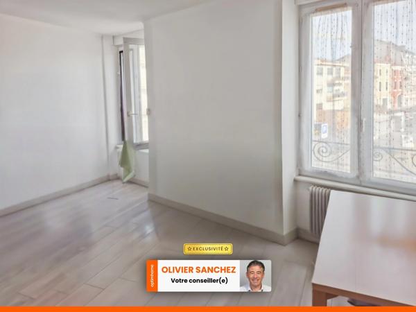 T3 – 54m² – DPE D – stationnement privatif – Proche centre-ville d’Issoire