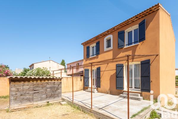 Maison à vendre 4 pièces 87 m² Arles