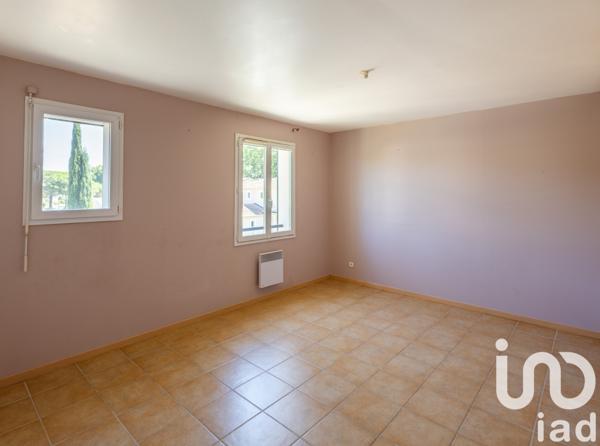 Maison à vendre 4 pièces 87 m² Arles