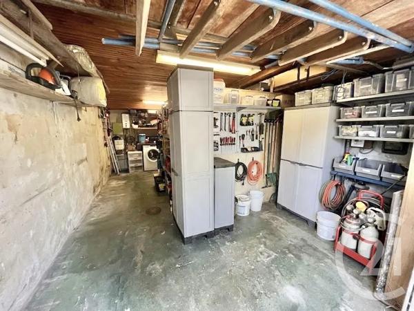 Maison à vendre  4 pièces - 127 m 2   MARTIGUES  - 13