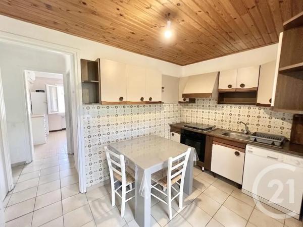 Maison à vendre  4 pièces - 127 m 2   MARTIGUES  - 13