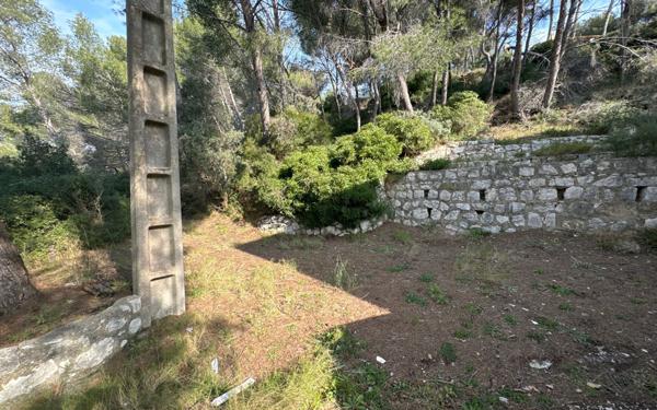 Maison à vendre    8 pièces • 200 m2 Martigues