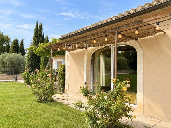 Saint-Rémy-De-Provence - Maison à Vendre