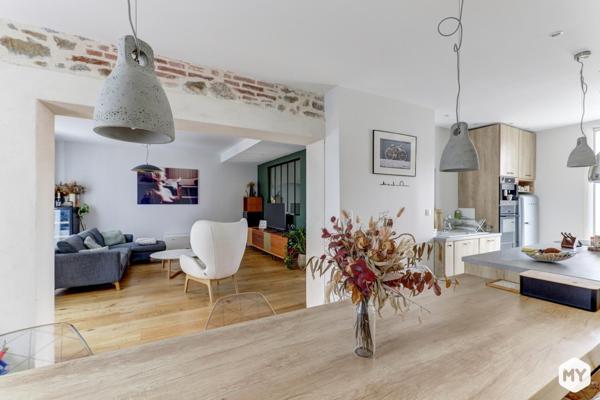 Maison • Vente • 240m2 • Issoire 485 000 € FAI