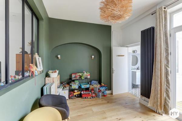 Maison • Vente • 240m2 • Issoire 485 000 € FAI