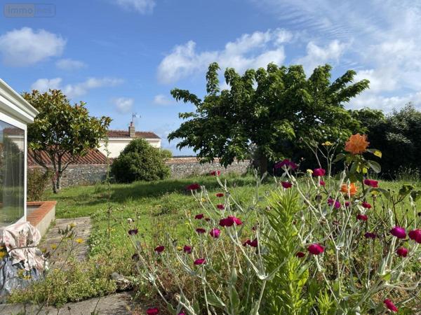 Maison à vendre à La Chaize-Giraud en Vendée (85220), ref : 85072-1089