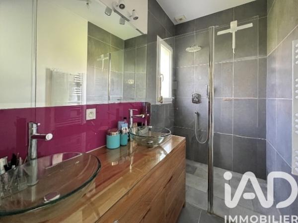 Maison à vendre 7 pièces 233 m² La Buisse