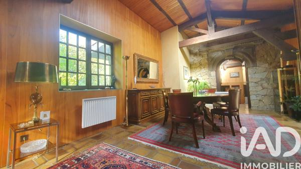 Maison à vendre 8 pièces 300 m² Orcines