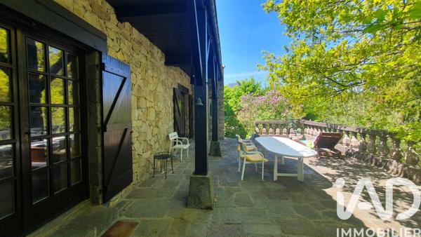 Maison à vendre 8 pièces 300 m² Orcines