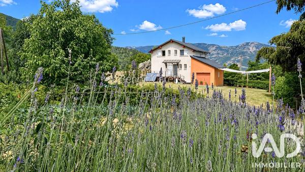 Maison à vendre 6 pièces 152 m² Quérigut