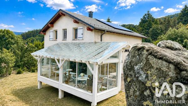 Maison à vendre 6 pièces 152 m² Quérigut