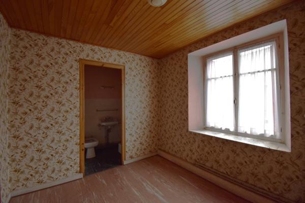 Maison à vendre 14 pièces ROCHEPAULE (07)