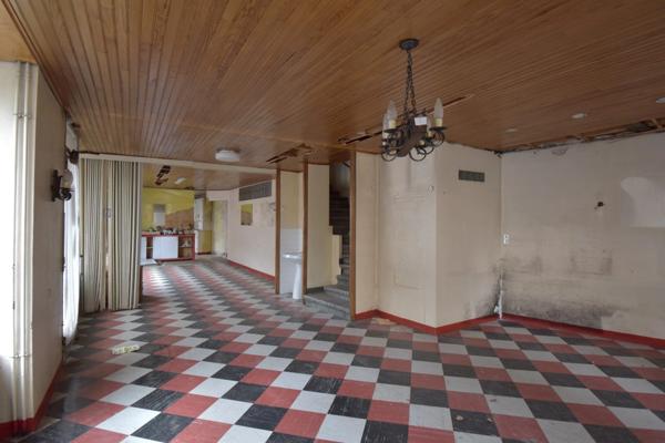 Maison à vendre 14 pièces ROCHEPAULE (07)