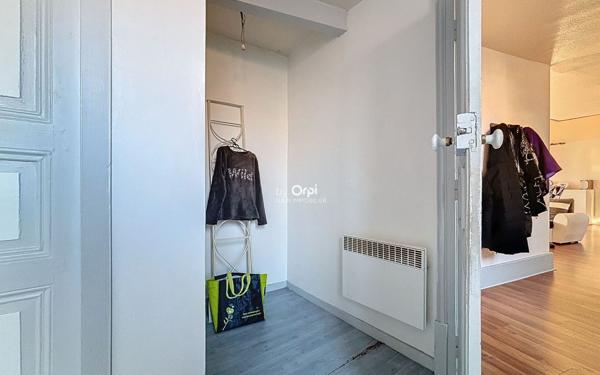 Appartement à vendre    2 pièces • 83,93 m2 Néris-les-Bains