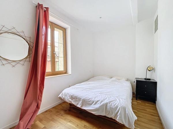 Charmant duplex avec toit terrasse