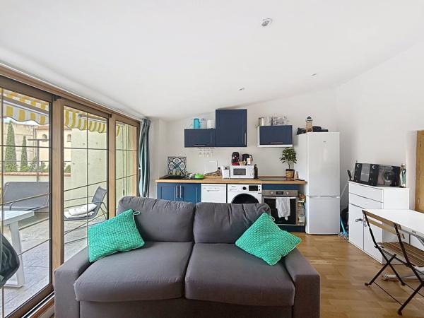 Charmant duplex avec toit terrasse