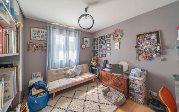 Maison à vendre    6 pièces •  Parentis-en-Born