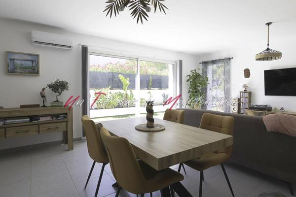 Maison de plain pied de 2016, 4 pièces, 3 chambres, 81m2 avec garage à Pierrefeu Du Var